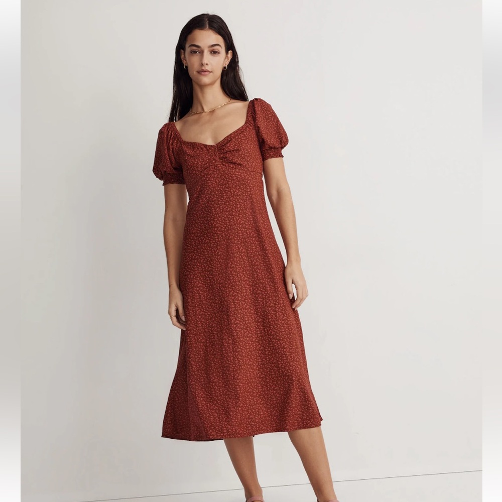 Red Floral Puff Sleeve Dress